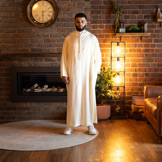 Front view of pearl white Moroccan djellaba for men